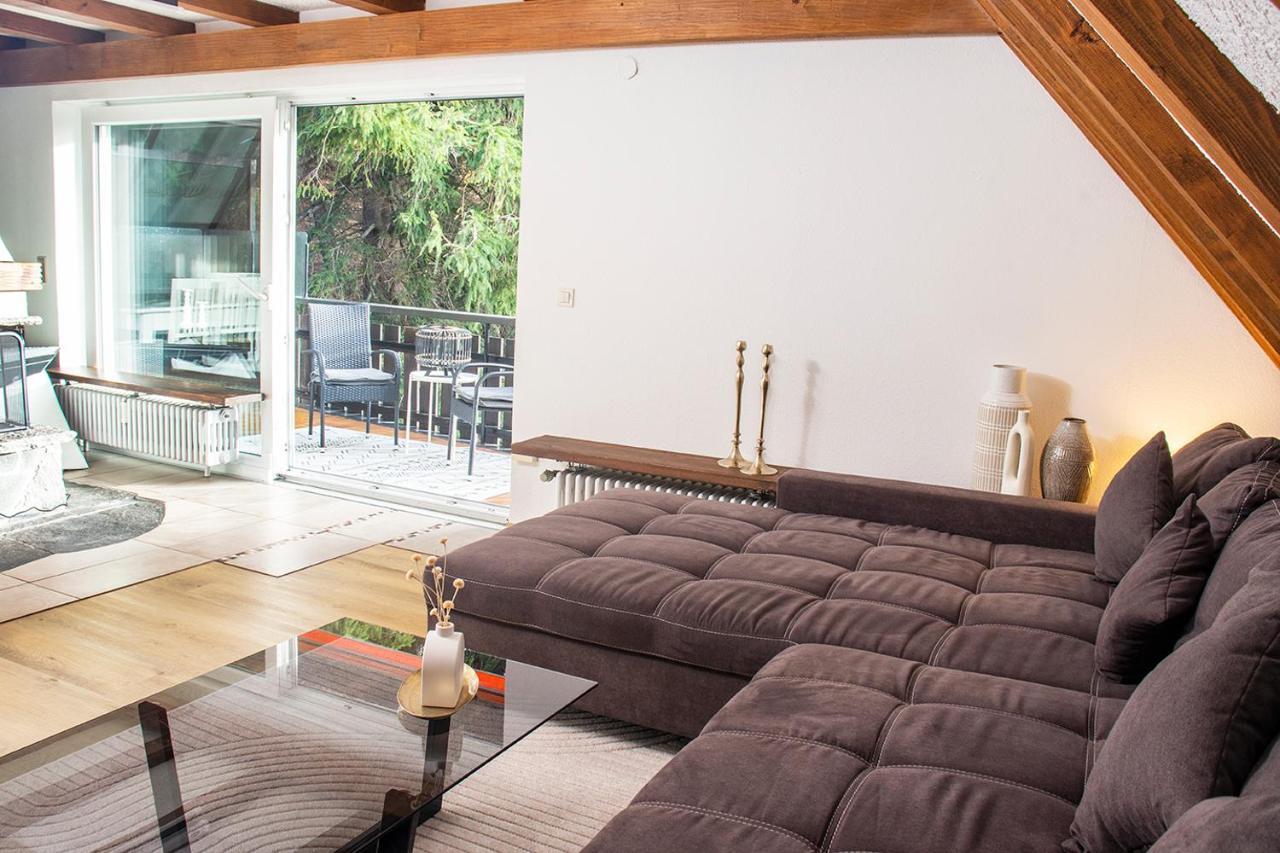 Blackncozy - Grosszuegiges Designappartement Mit Boxspringbetten Und Heimkino Фелдберг Екстериор снимка